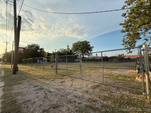 0 S Washington, Ardmore, OK 73401