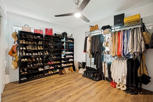 10229 San Juan Avenue, Dallas, TX 75228