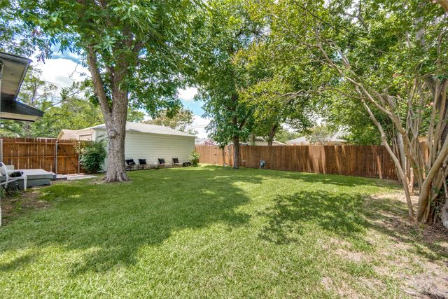 10229 San Juan Avenue, Dallas, TX 75228