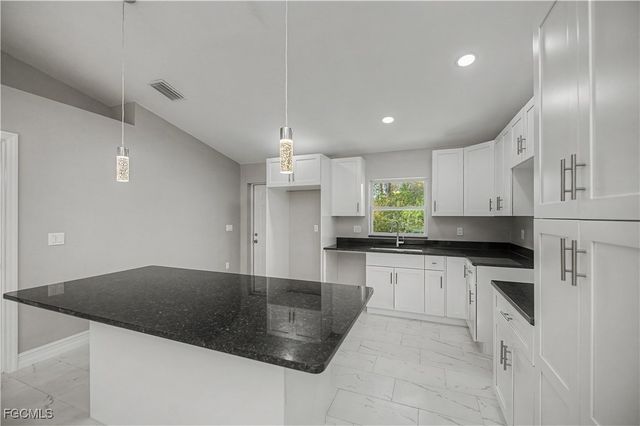 6203 Hob CT, Labelle, FL 33935