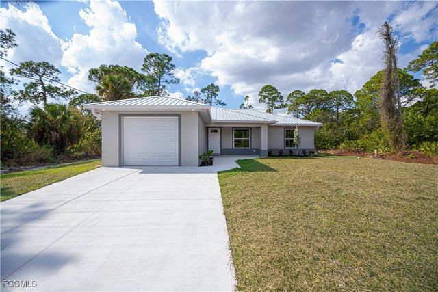 6203 Hob CT, Labelle, FL 33935