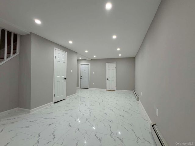 2938 Bouck Avenue, Bronx, NY 10469