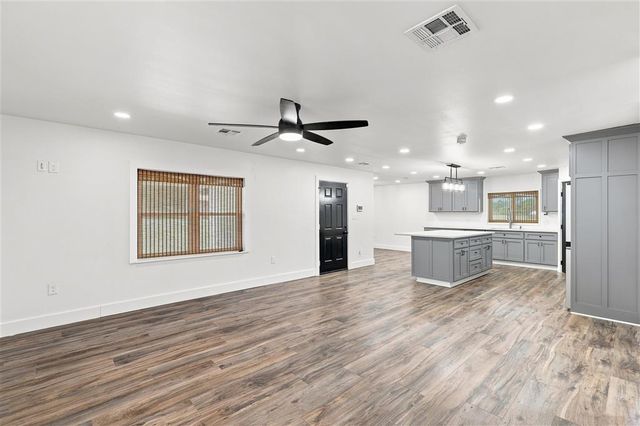 2429 Duplechin Lane, Moss Bluff, LA 70611