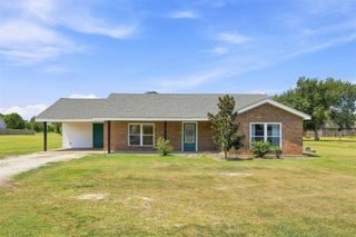 2429 Duplechin Lane, Moss Bluff, LA 70611