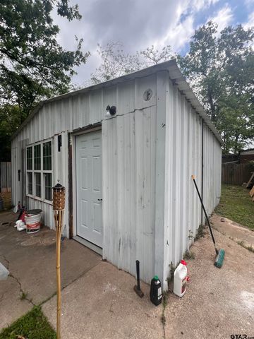 21630 Shady Trail, Chandler, TX 75758