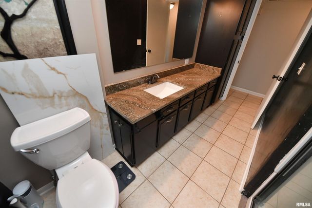 204 NORTHSHORE Drive, Morton, IL 61550