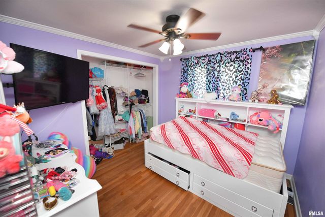 204 NORTHSHORE Drive, Morton, IL 61550