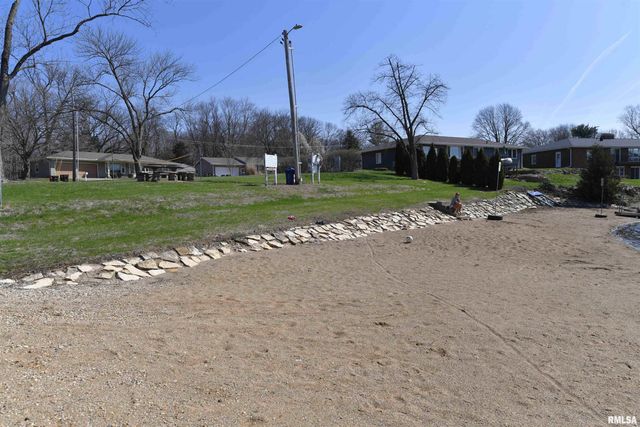 204 NORTHSHORE Drive, Morton, IL 61550