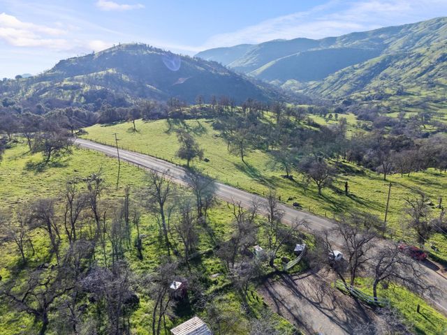 35171 Sand Creek Road, Yokuts Valley, CA 93675