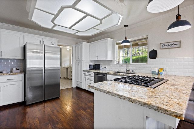 35171 Sand Creek Road, Yokuts Valley, CA 93675