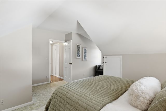 37 Oakmount Drive, Irondequoit, NY 14617