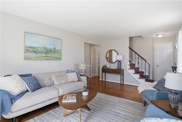 37 Oakmount Drive, Irondequoit, NY 14617