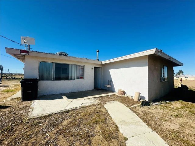15026 Richmond, Victorville, CA 92394