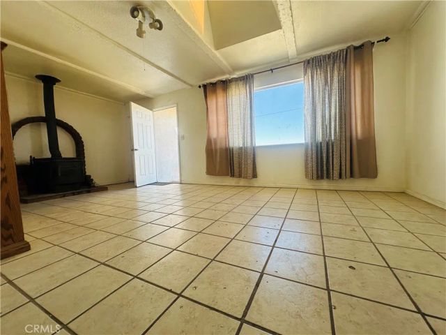 15026 Richmond, Victorville, CA 92394