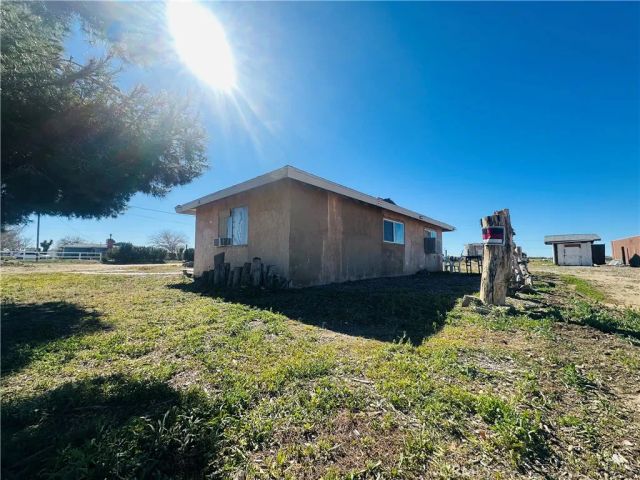 15026 Richmond, Victorville, CA 92394