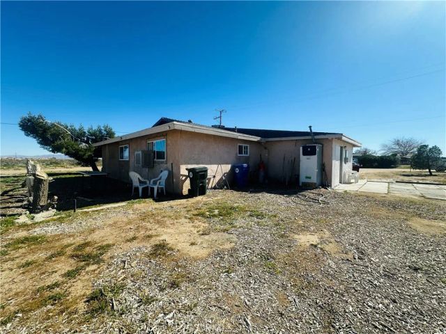 15026 Richmond, Victorville, CA 92394