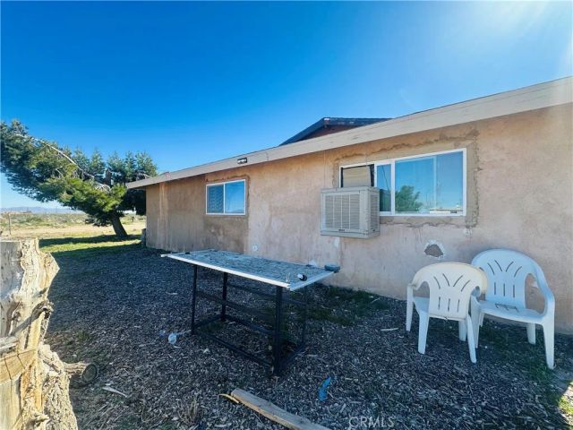 15026 Richmond, Victorville, CA 92394