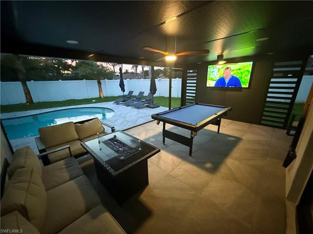 1475 N Larkwood SQ, Fort Myers, FL 33919