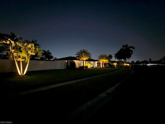 1475 N Larkwood SQ, Fort Myers, FL 33919