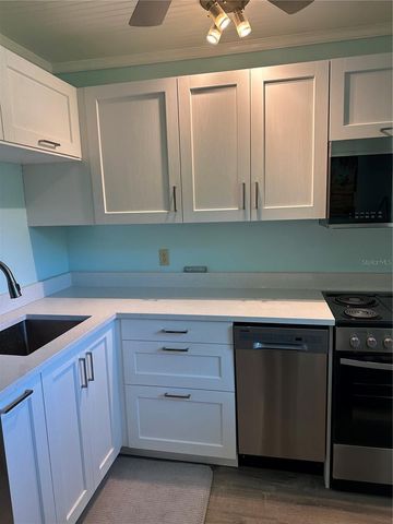 11485 OAKHURST ROAD 200-114, Largo, FL 33774