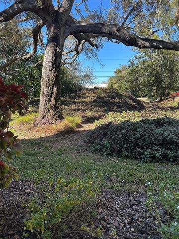 11485 OAKHURST ROAD 200-114, Largo, FL 33774