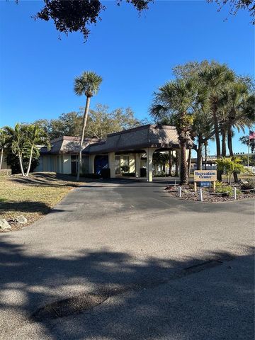 11485 OAKHURST ROAD 200-114, Largo, FL 33774