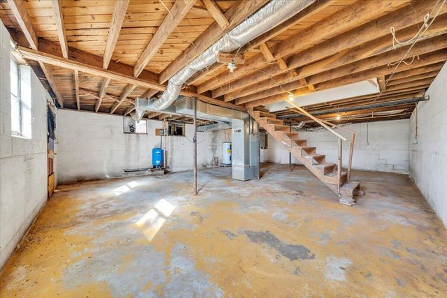 77 Virgil H Goode Hwy, Bassett, VA 24055