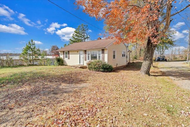 77 Virgil H Goode Hwy, Bassett, VA 24055