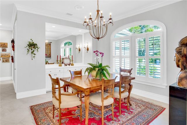 351 Marbrisa Drive, Vero Beach, FL 32963