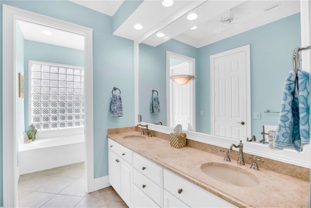 351 Marbrisa Drive, Vero Beach, FL 32963