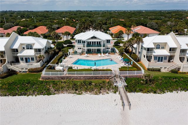 351 Marbrisa Drive, Vero Beach, FL 32963