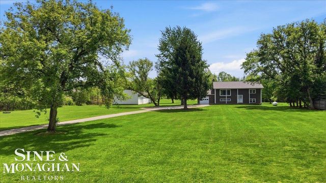 7619 Adair Road, Casco Twp, MI 48064