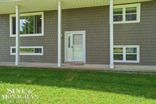 7619 Adair Road, Casco Twp, MI 48064