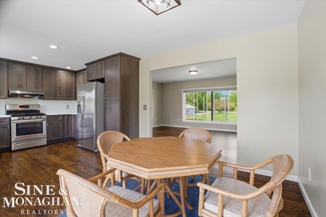 7619 Adair Road, Casco Twp, MI 48064