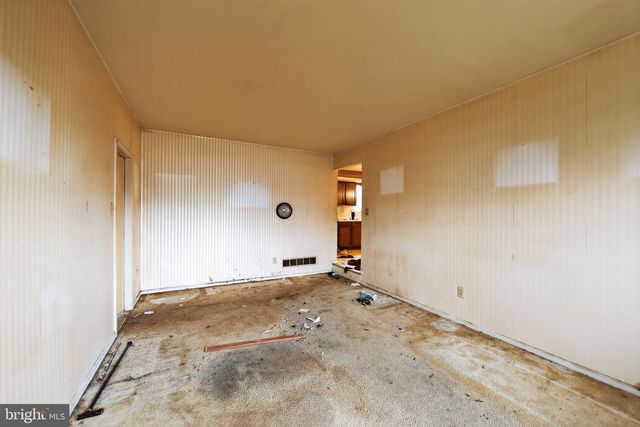 335 TROTTERS WAY, Coatesville, PA 19320