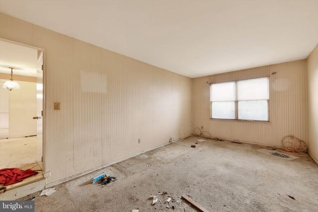 335 TROTTERS WAY, Coatesville, PA 19320