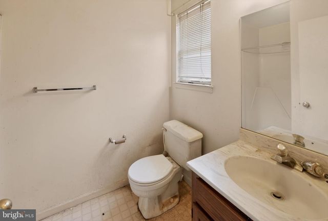 335 TROTTERS WAY, Coatesville, PA 19320