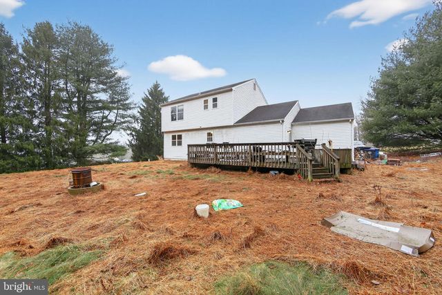 335 TROTTERS WAY, Coatesville, PA 19320