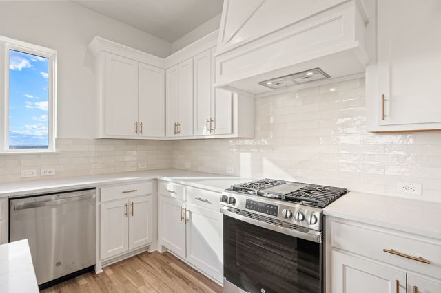 412 Caprock Lane, Reno, TX 76020