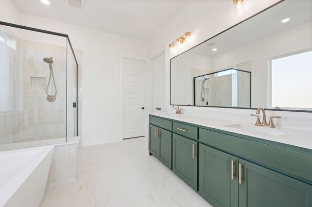 412 Caprock Lane, Reno, TX 76020