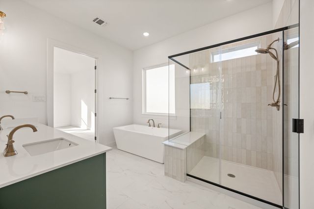 412 Caprock Lane, Reno, TX 76020