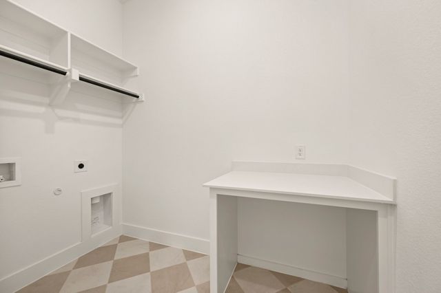 412 Caprock Lane, Reno, TX 76020