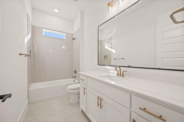 412 Caprock Lane, Reno, TX 76020