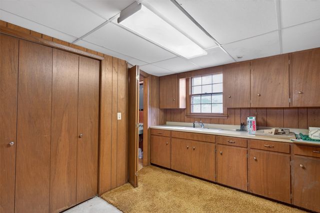 1814 Duff Avenue, Ames, IA 50010