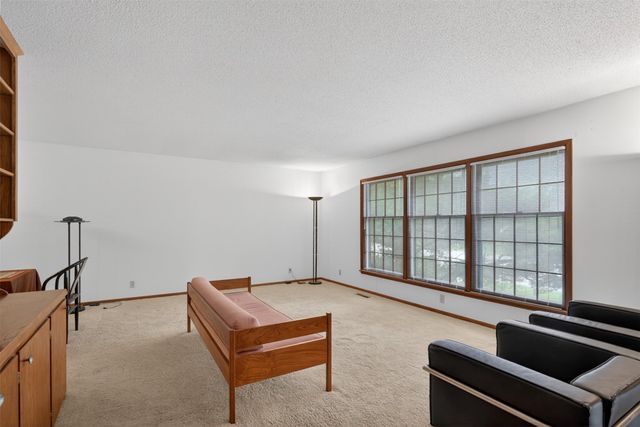 1814 Duff Avenue, Ames, IA 50010