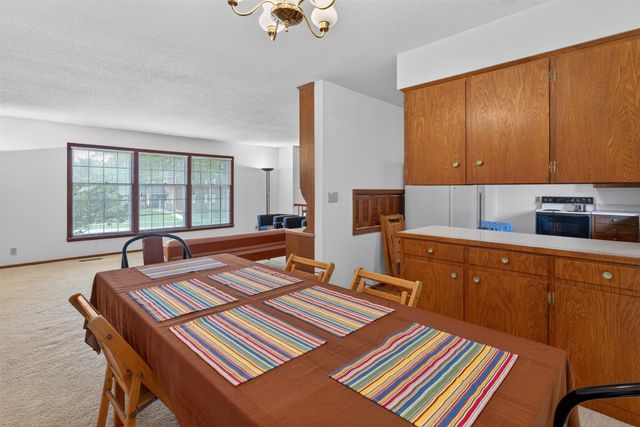 1814 Duff Avenue, Ames, IA 50010