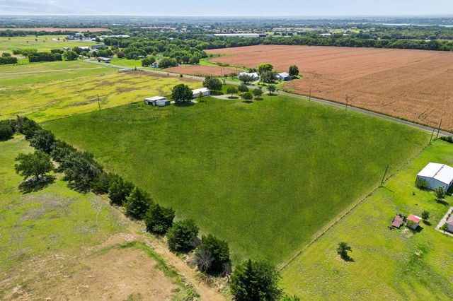 14221 County Road 545, Nevada, TX 75173
