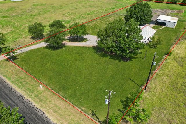 14221 County Road 545, Nevada, TX 75173