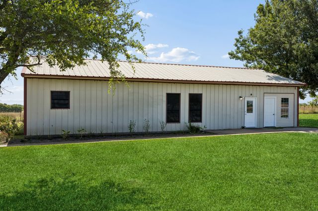 14221 County Road 545, Nevada, TX 75173