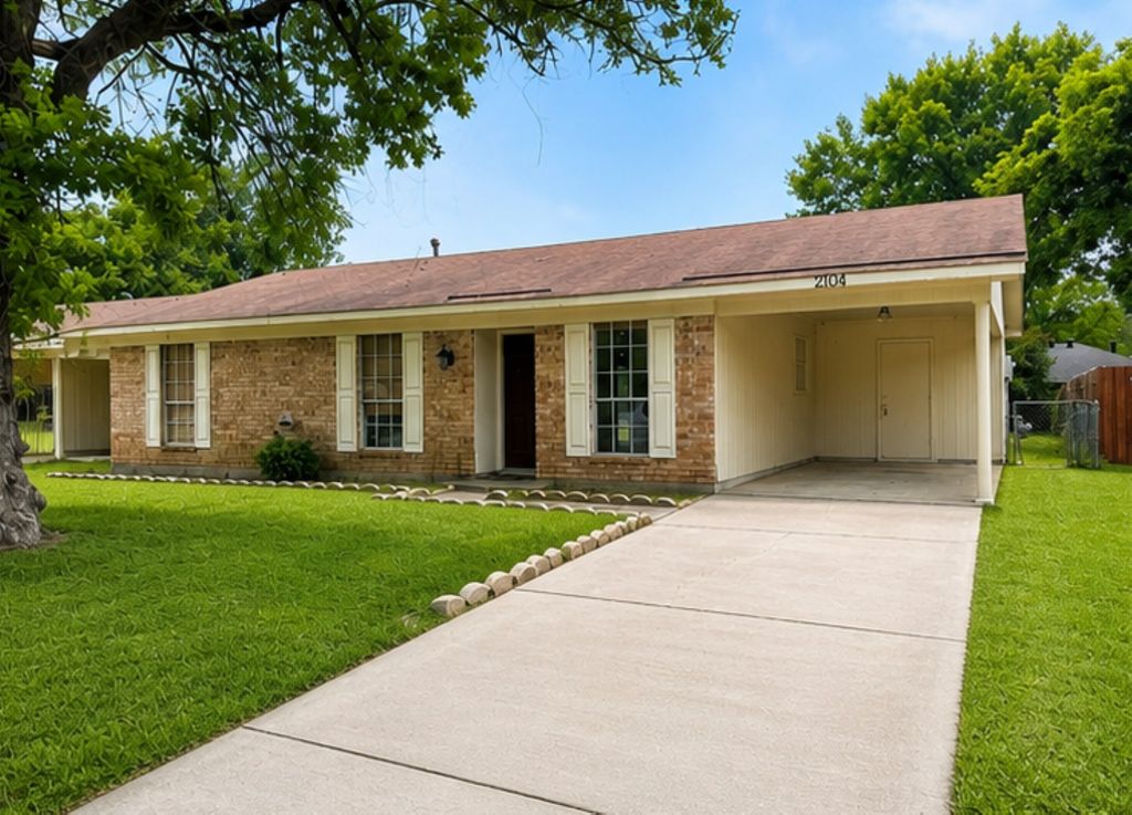 2104 Kirby Smith Drive, Bossier City, LA 71112